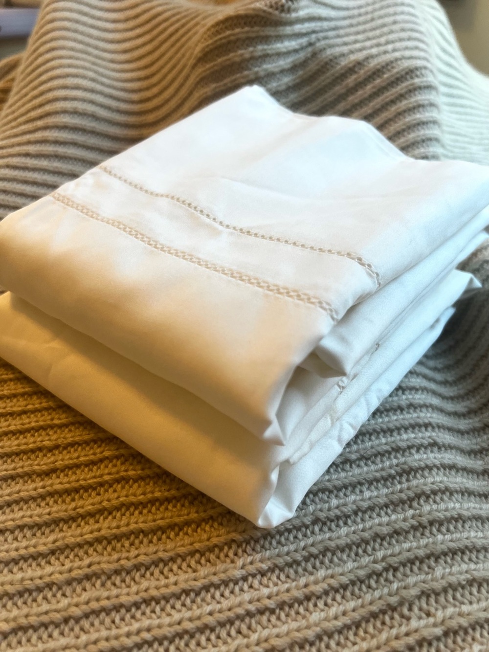 Hudson Park King Pillowcases Pair Brand New